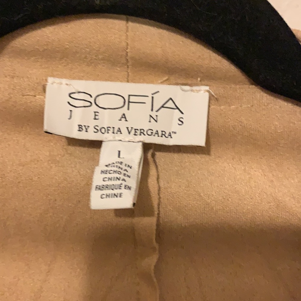 Jacket - Picture 3 of 5